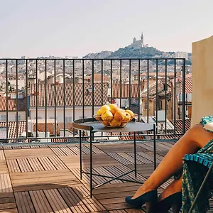 Hotel Mercure Canebiere Vieux-port, Marseilles